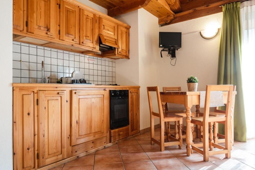 Residence Cascina Genzianella ウルクス エクステリア 写真